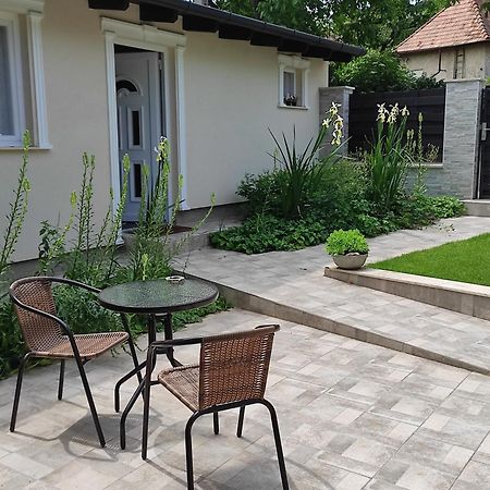 Garden Home Törökbálint Zewnętrze zdjęcie